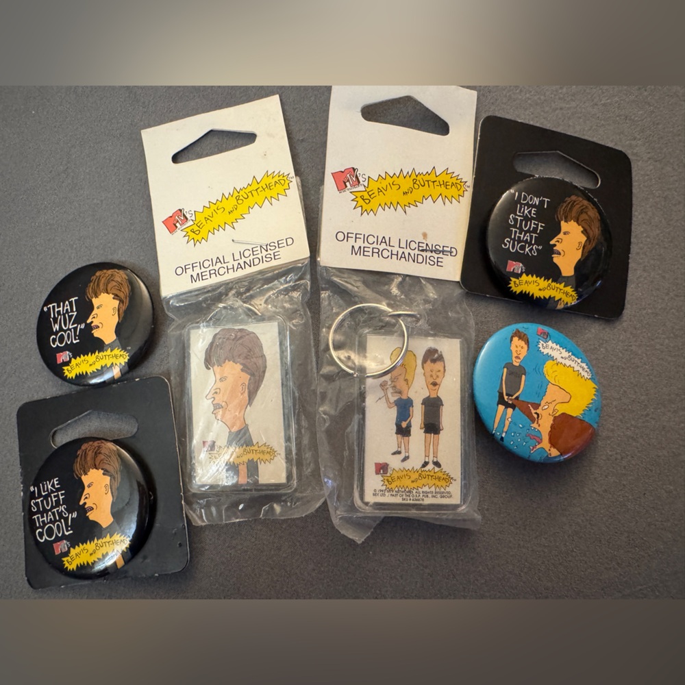 Lot of Beavis and Butthead Vintage 1993 Buttons & Keychains